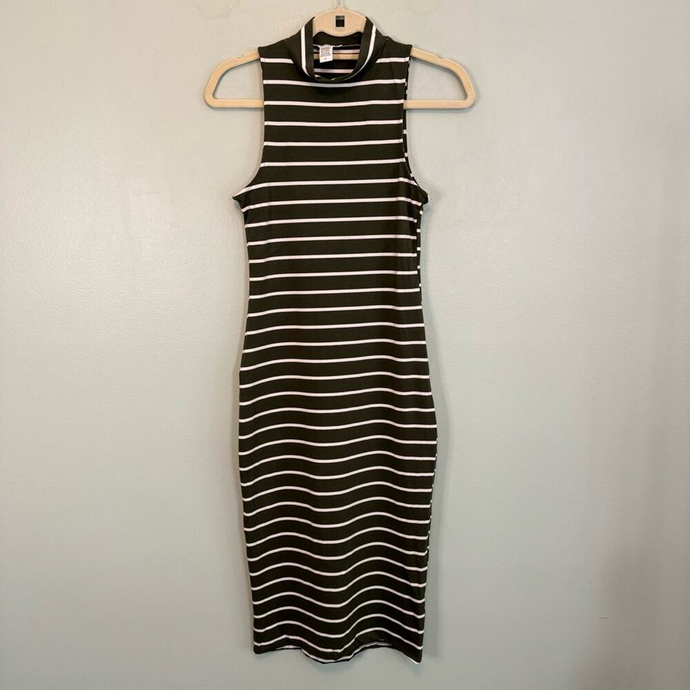 Capella Women's Sleeveless Mockneck Midi Green‎ and White Bodycon Dress Size L